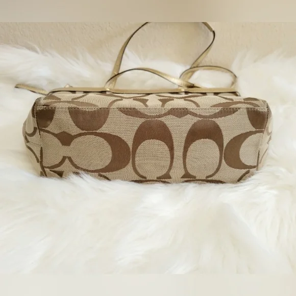 Coach Purse / Handbag Gold & Canvas - Picture 4 of 7